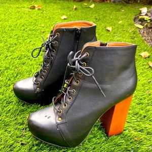 Block platform Black Ankle Boots